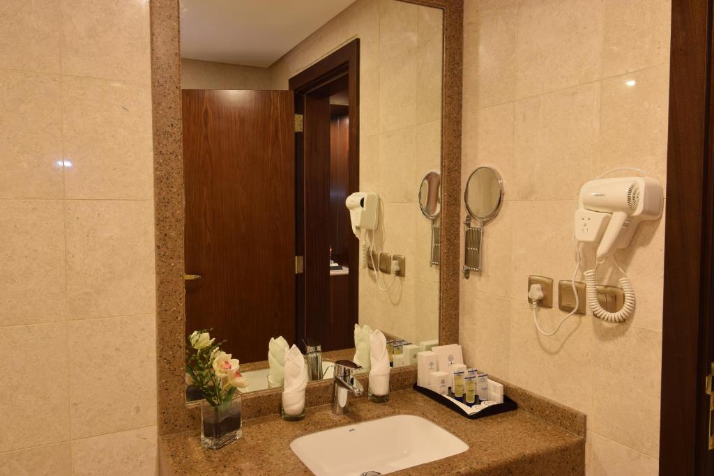 property-image_0JLNEetXEjcXvyM.jpg