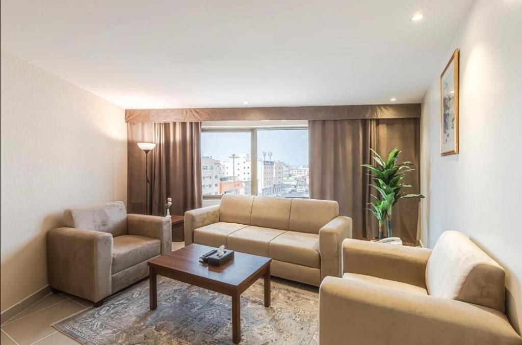 property-image_GRsZq6Ge6ufKadj.jpg