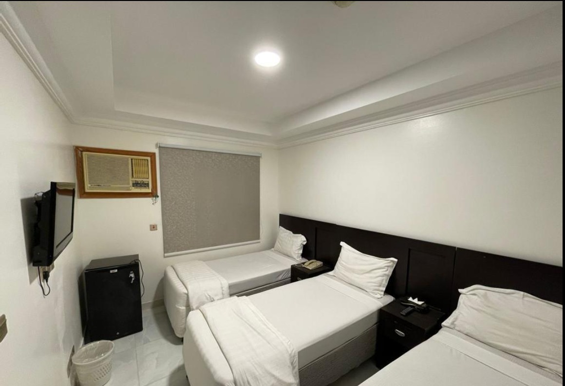 property-image_Zie1Hx83o0N7F9w.jpeg