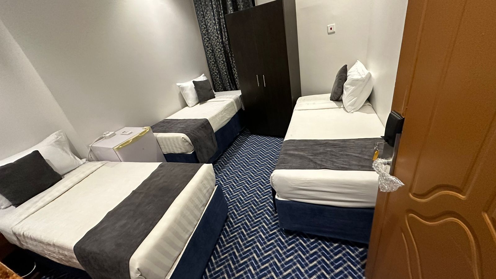 property-image_kph8X1H1XWKRUDn.jpeg