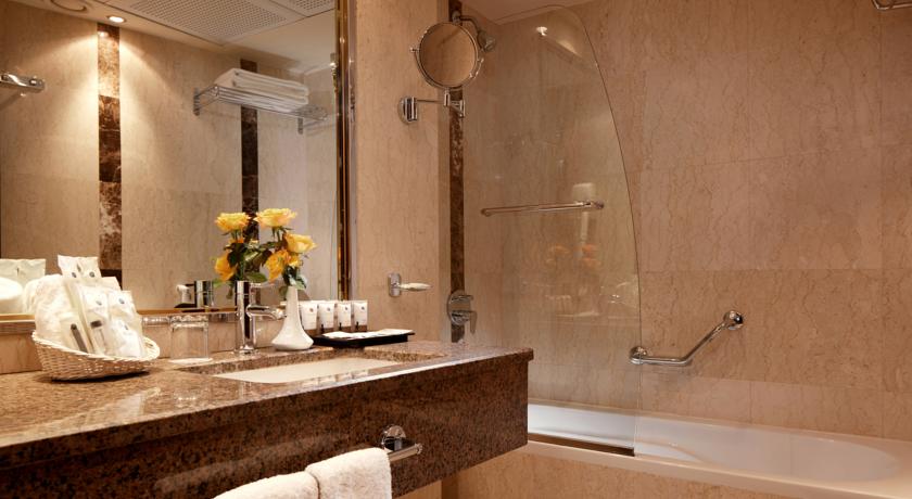 Frontel Al Harithia Hotel-5