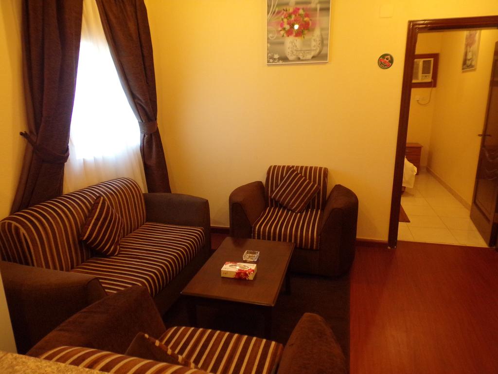 Al Saleh Hotel Apartments-0