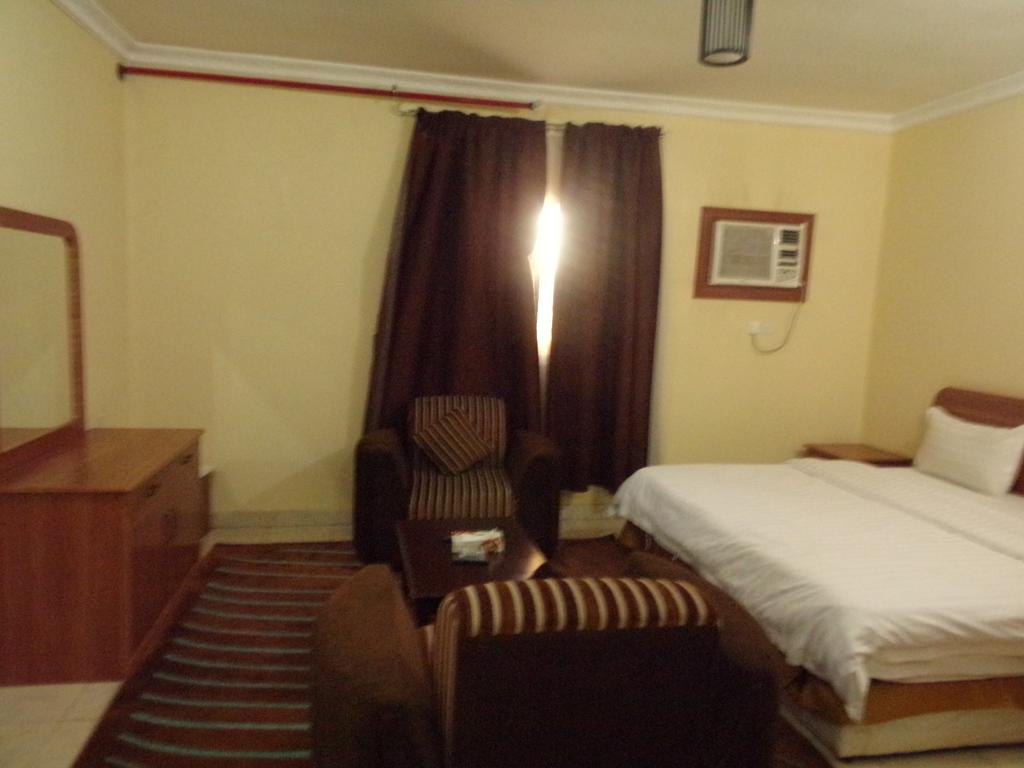 Al Saleh Hotel Apartments-8
