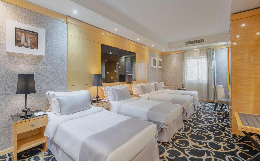 Royal Majestic Hotel-10