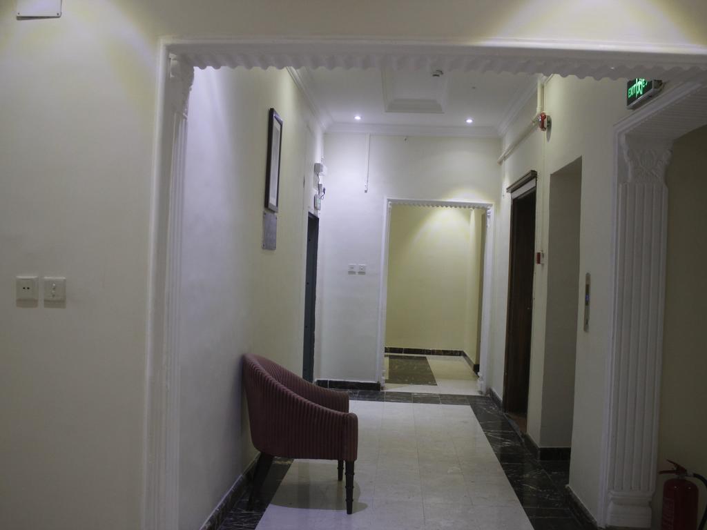 Al Khazrajiah Hotel-0