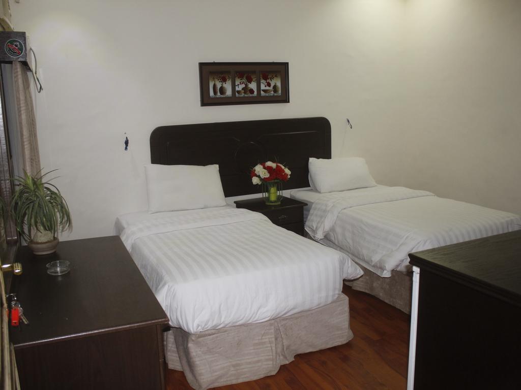 Al Khazrajiah Hotel-17