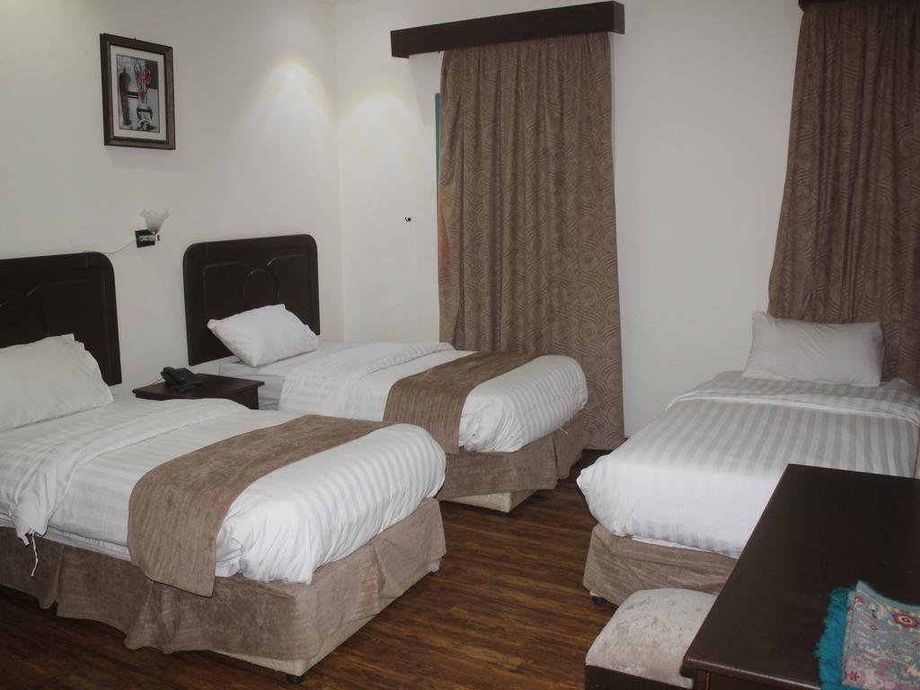 Al Khazrajiah Hotel-4