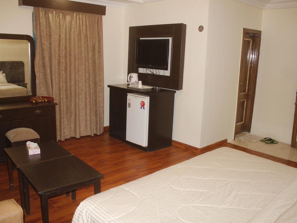 Al Khazrajiah Hotel-7