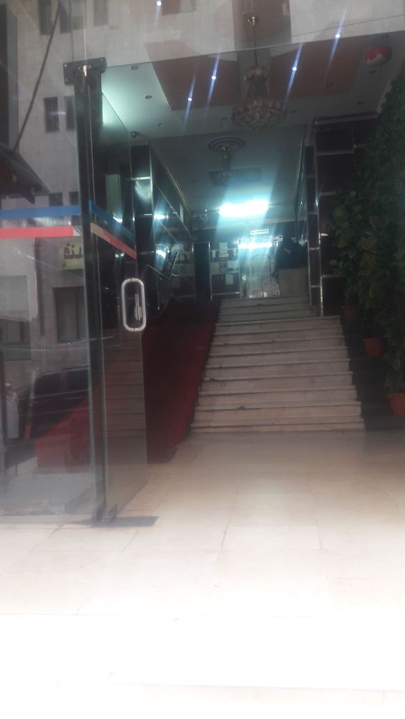 Gahir Al Sahrah Hotel 2-1