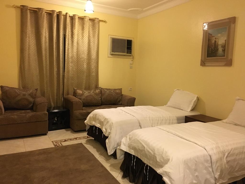 Rumah Furnished units-12