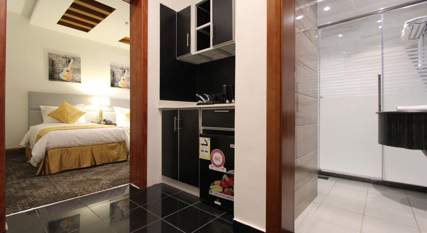 X Platinum Hotel-15