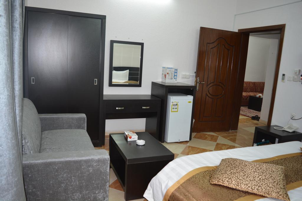 Alnahdi Furnished Apart-18