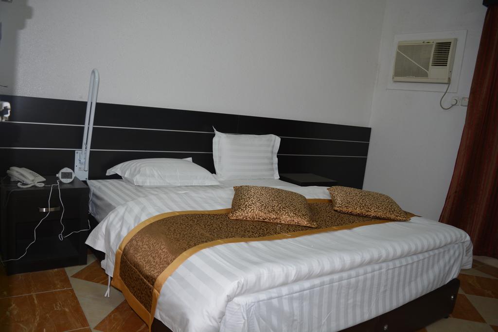 Alnahdi Furnished Apart-9