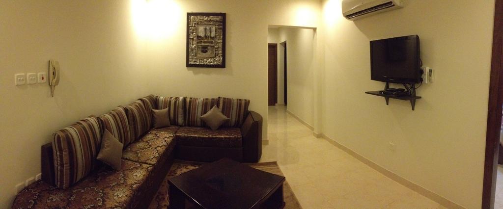 Shoroq Al Nama Tower-5