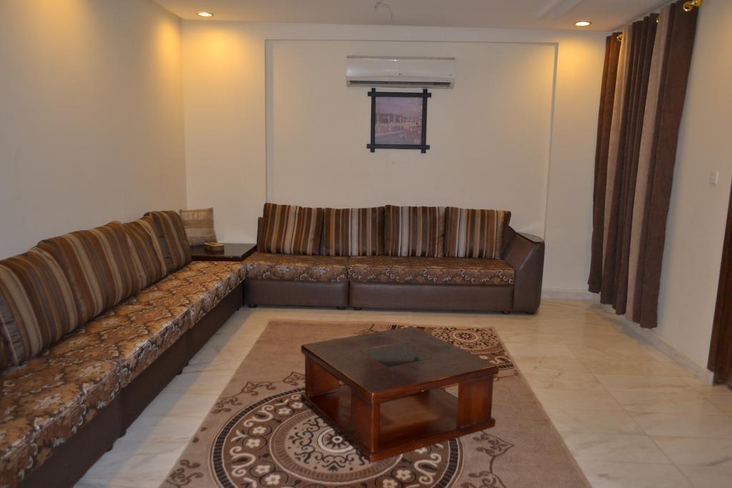 Shoroq Al Nama Tower-9