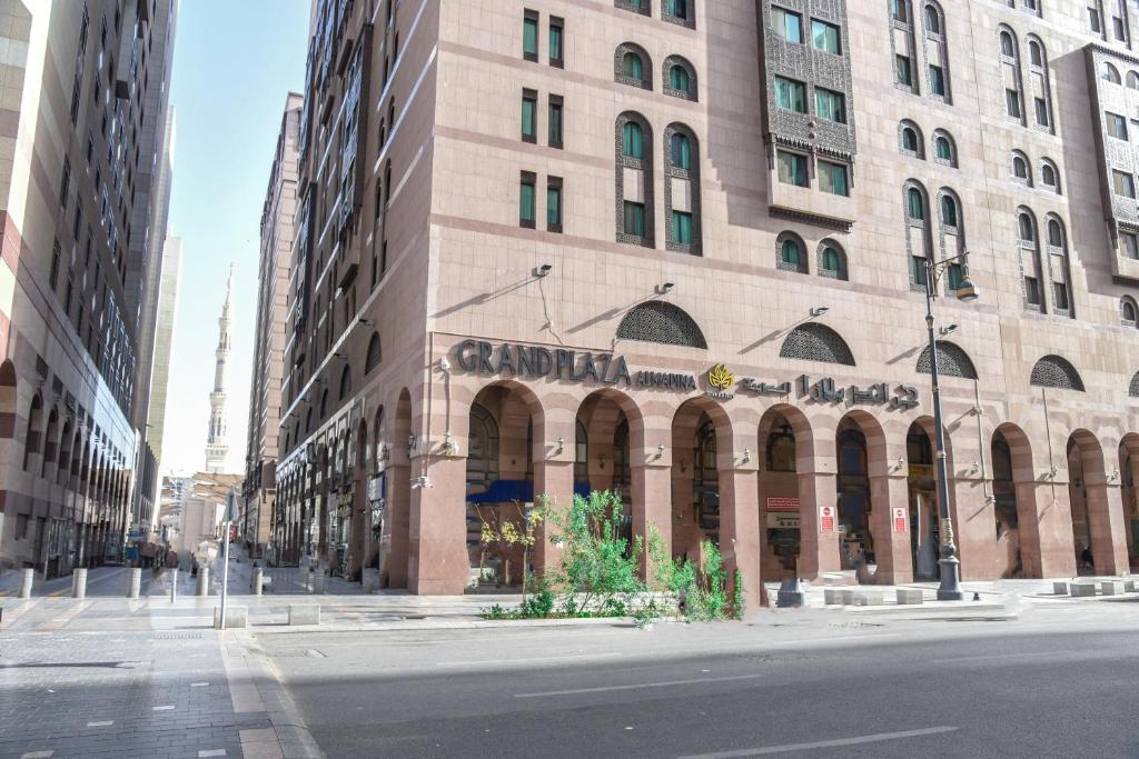 Grand Plaza Al Madina ex Al Salhiya Tibah-3