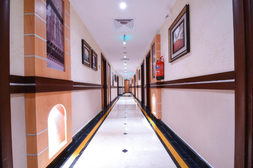 Emaar Al Maktaan Hotel Ex (Golden Tulip Al Maktaan)-8