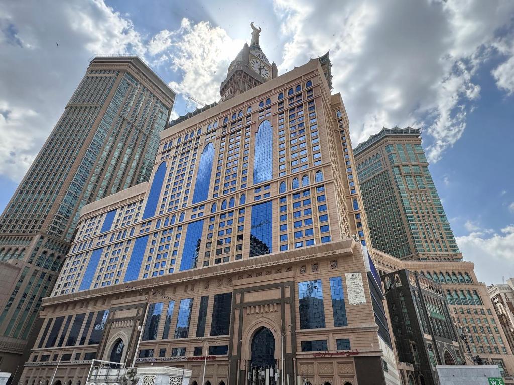 Al Safwah Hotel Tower 3-7