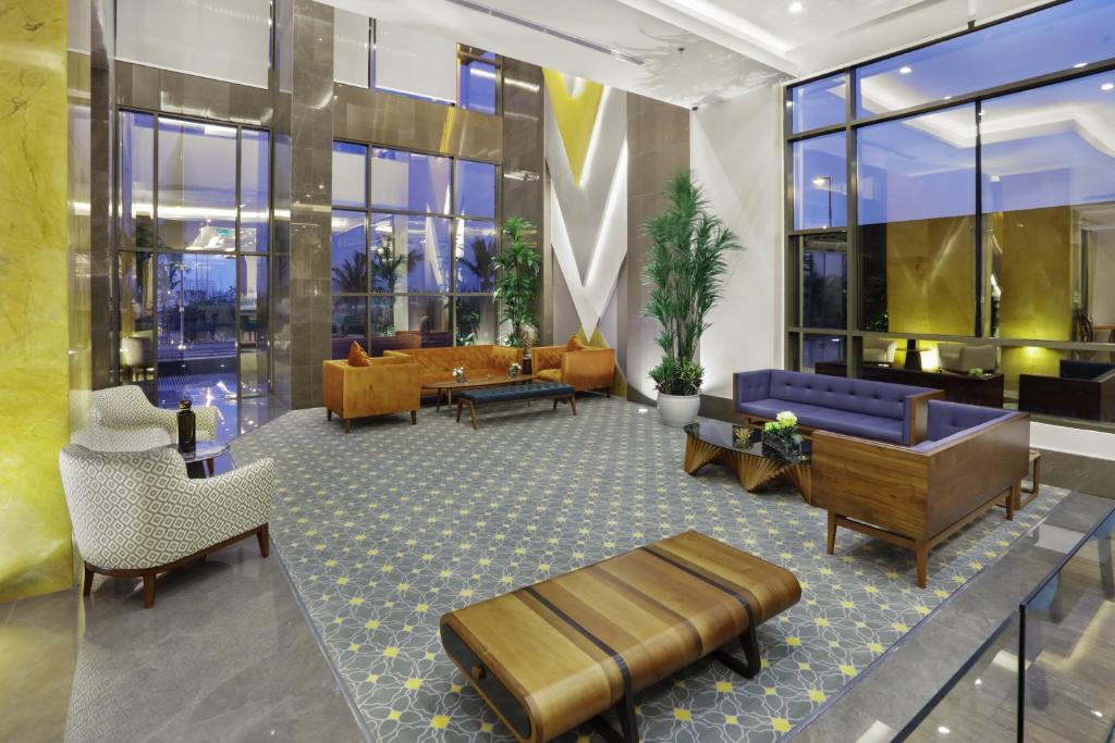 Warwick Hotel Jeddah-8