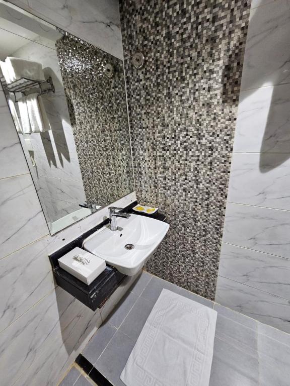 Tabah Towers Hotel-3