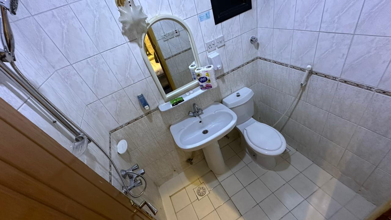 Al Taqwa Al Raqi Hotel-10