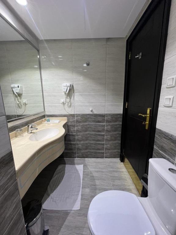 Zaha Al Madinah Hotel-5