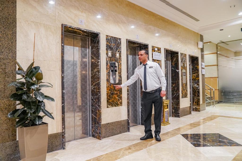 Emaar Al Manar Hotel-28