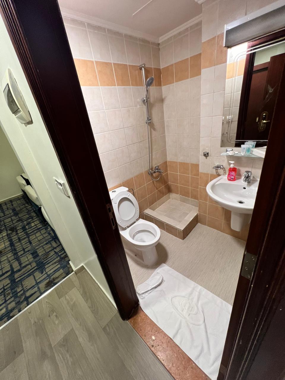 Miramar Hotel-9