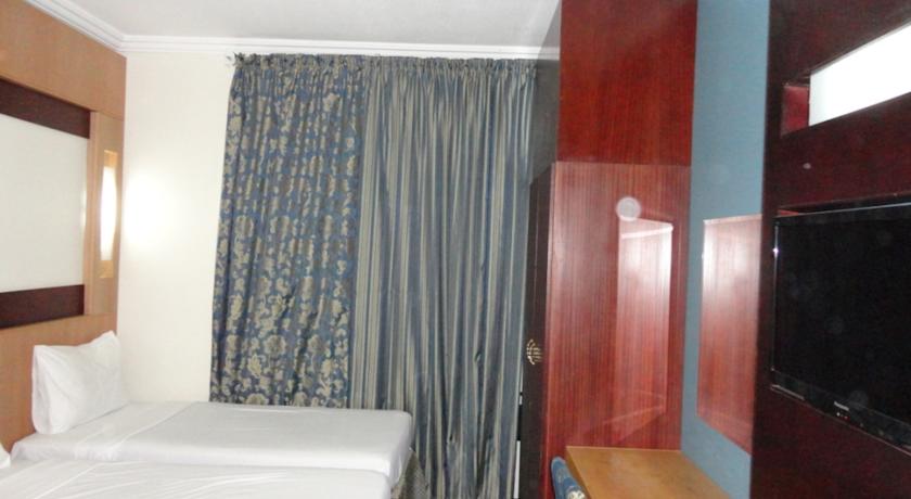 Elaf Al Bustan Hotel-11