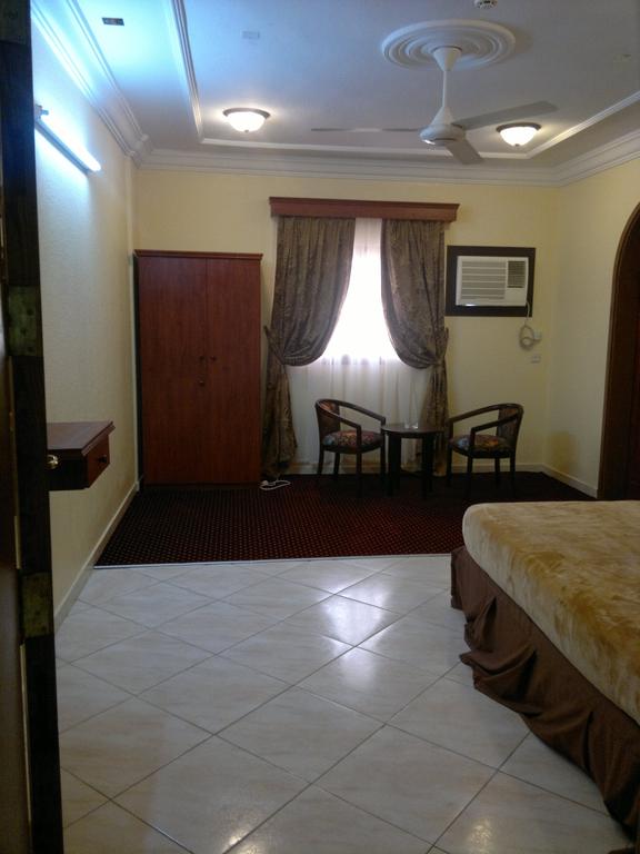 Dorrat Al Salheen Apartments 1-13