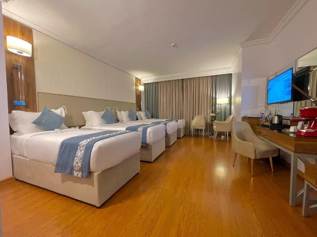 Ritz Al Madinah Hotel-7