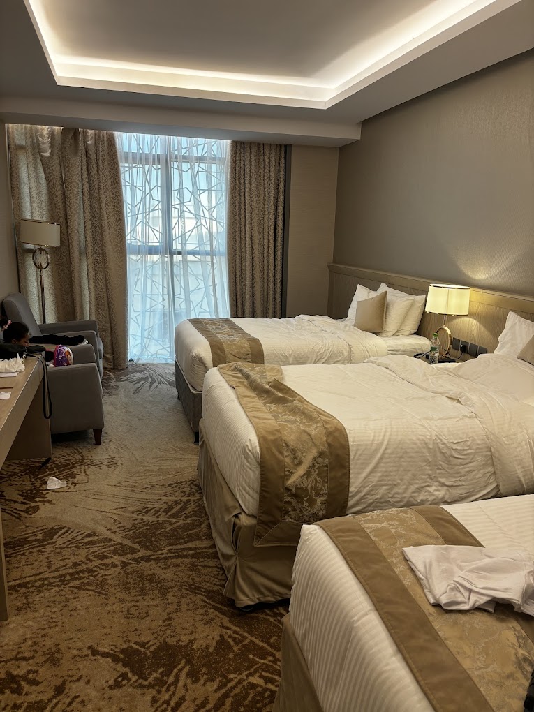Finda Hotel, Madina-2
