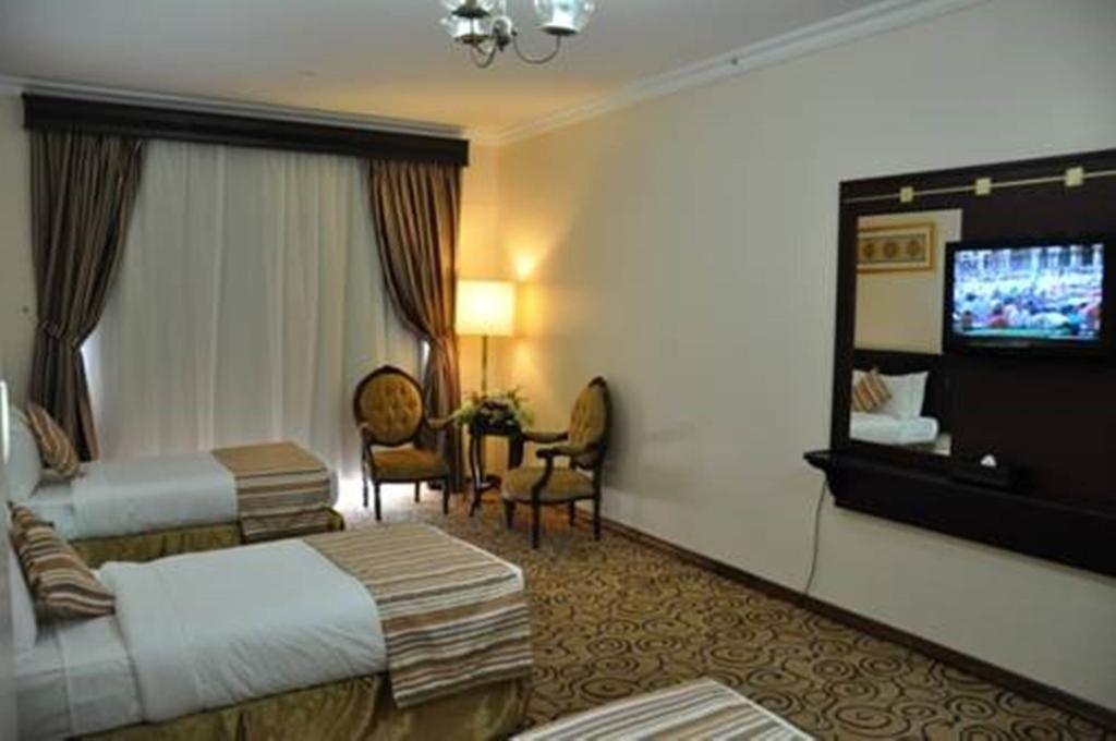Elaf Al Majeedi Hotel-4