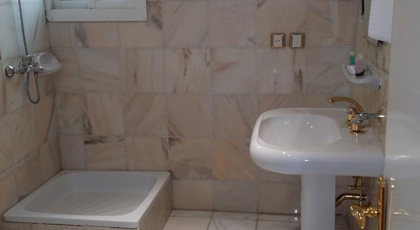Sarai Istanbul 1-2