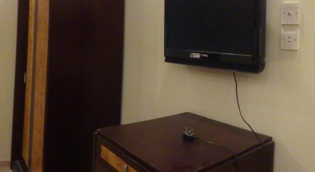 Diyafat Al Haramain Apartments 1-0