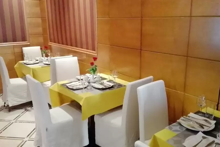 Al Thuria Hotel-9