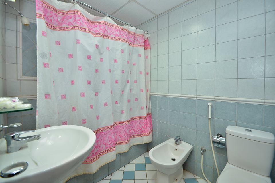 Loloaa Mubarak Hotel 1-5