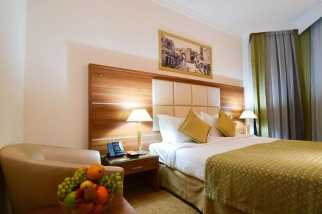 Emaar Al Maktaan Hotel Ex (Golden Tulip Al Maktaan)-4
