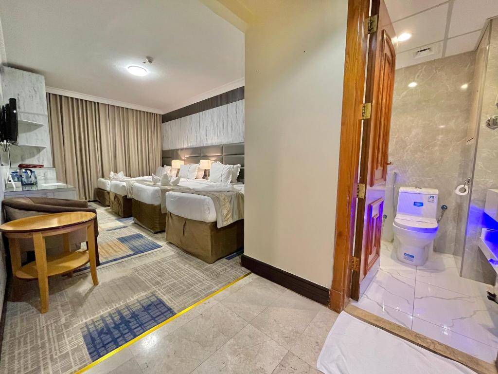 Zowar International Hotel-8