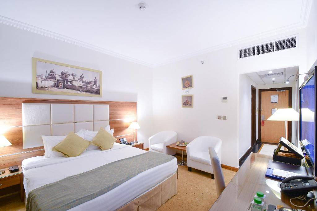 Emaar Al Maktaan Hotel Ex (Golden Tulip Al Maktaan)-3