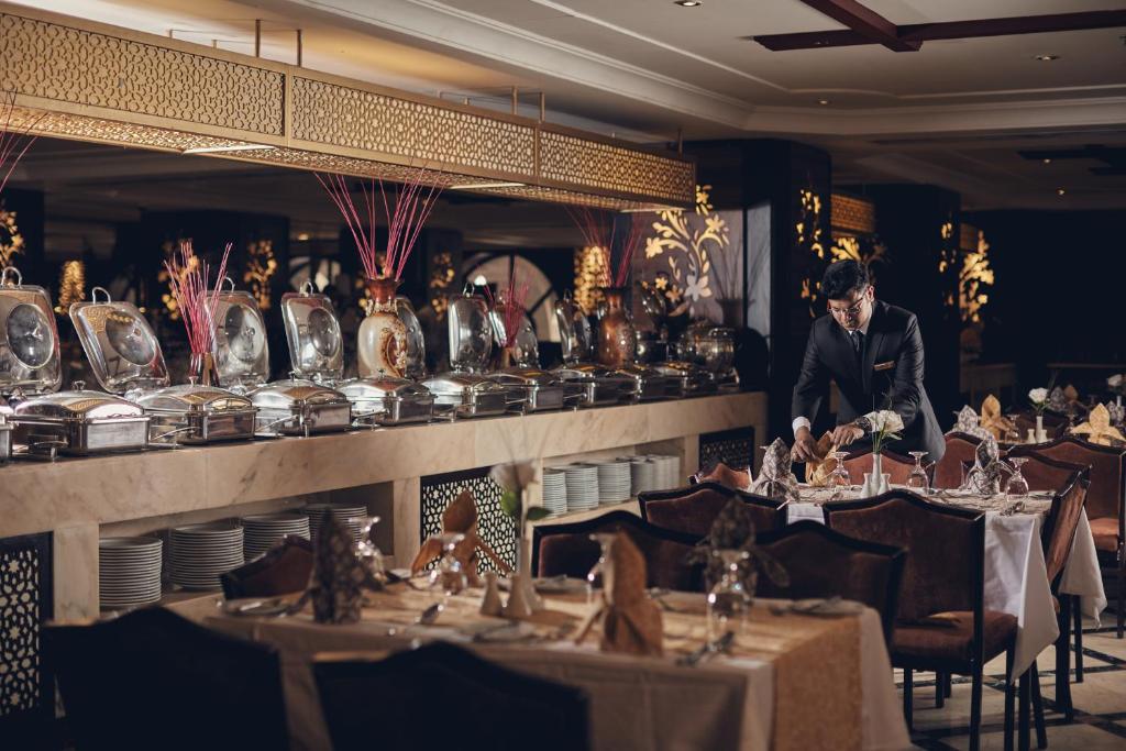 Dallah Taibah Hotel-13