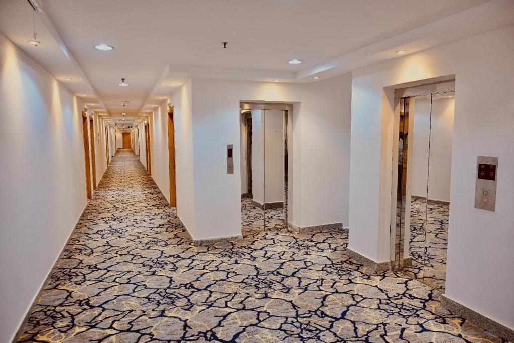 Rayah Kayan Hotel-1
