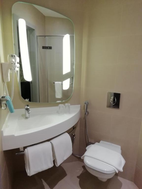 Ibis Jeddah Malik Road-1