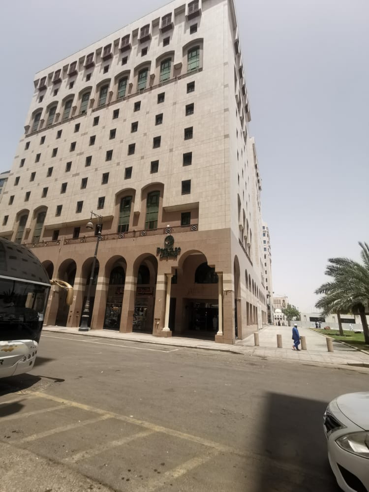 Paradise Hotel